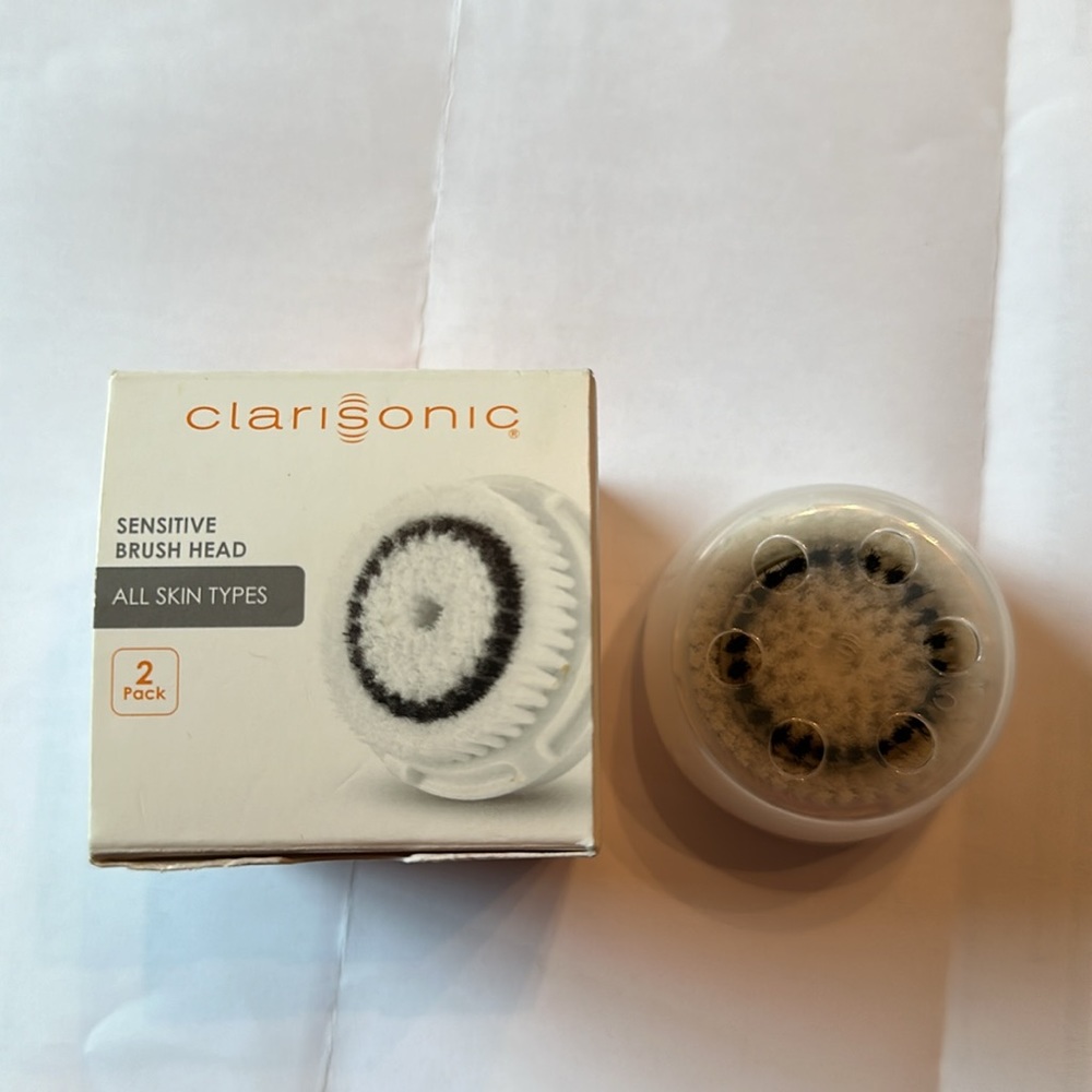 Clarisonic Sensitive Skin Brush Head - Picture 2 of 2